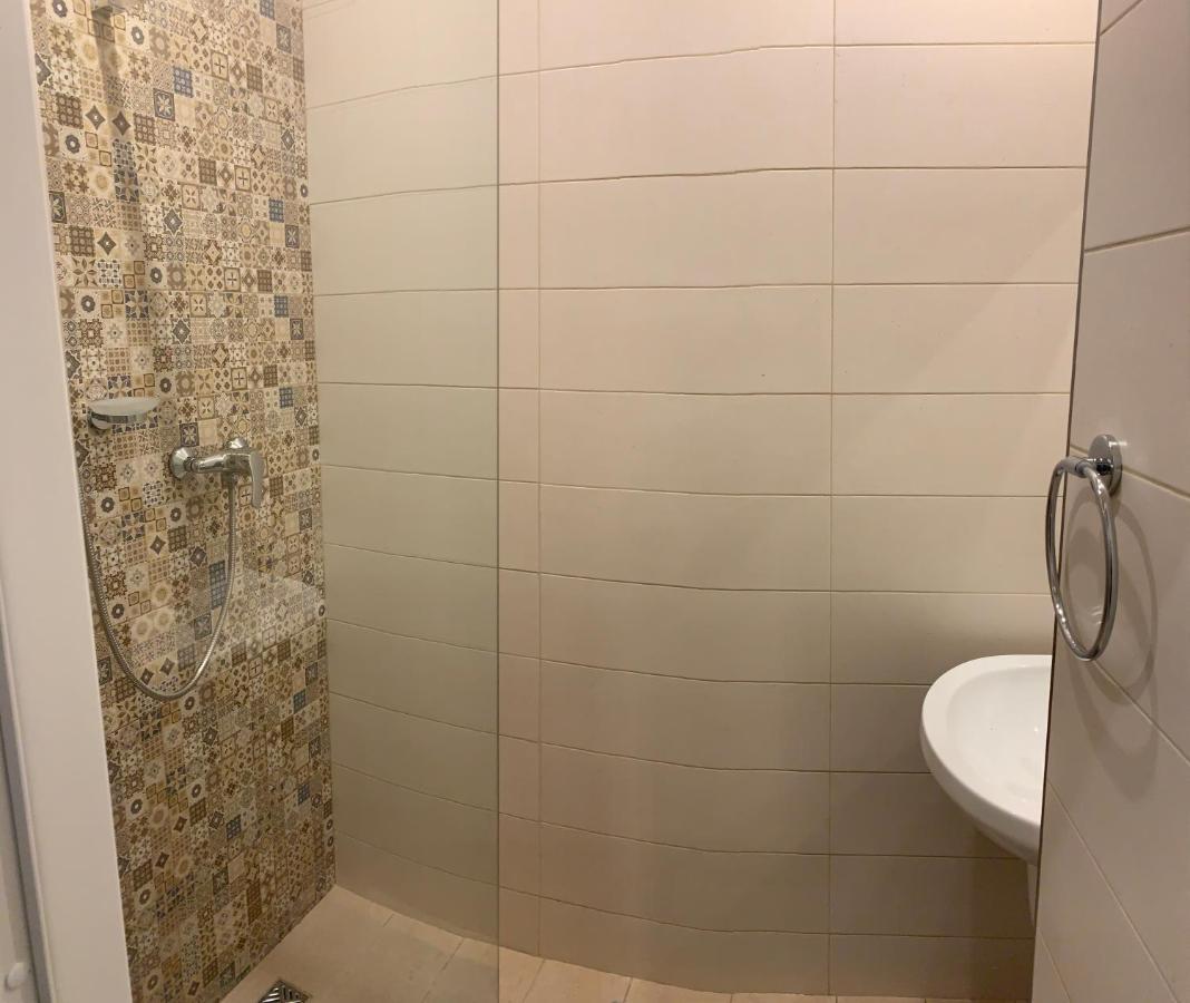 4 Bedroom Apartment In Sliema Near The Sea ภายนอก รูปภาพ
